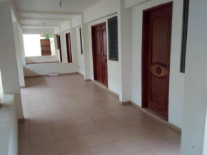 Cotonou: Maison/Appartement Fidjrossè à 5 min de la plage